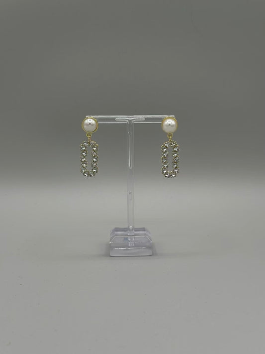 Pearl Luster Elegance Earrings