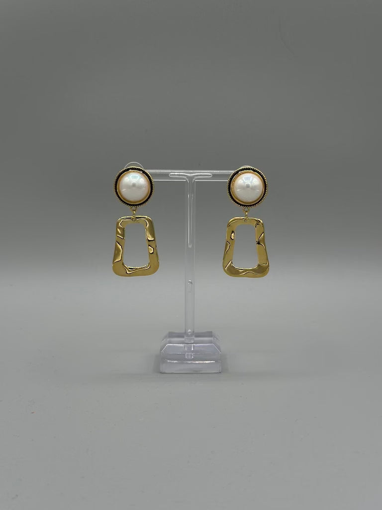 Elegance Pearl Drop Earrings