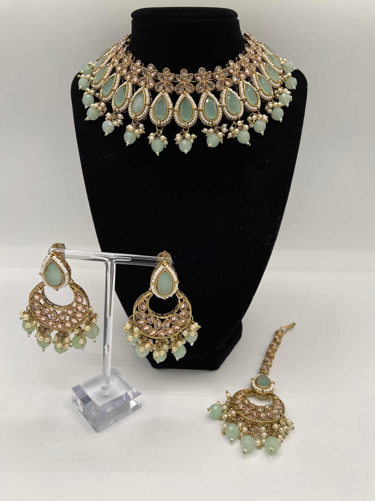 A R Y raja rani boutique